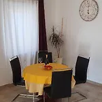 Apartamento Nevija *